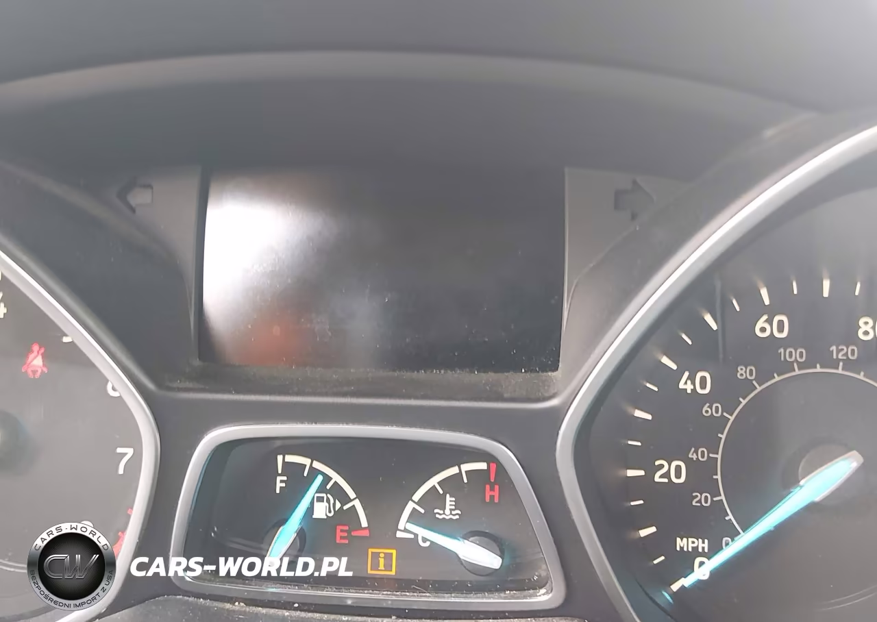 2018 Ford Escape Se VIN:1FMCU9GD2JUA60740 - 15