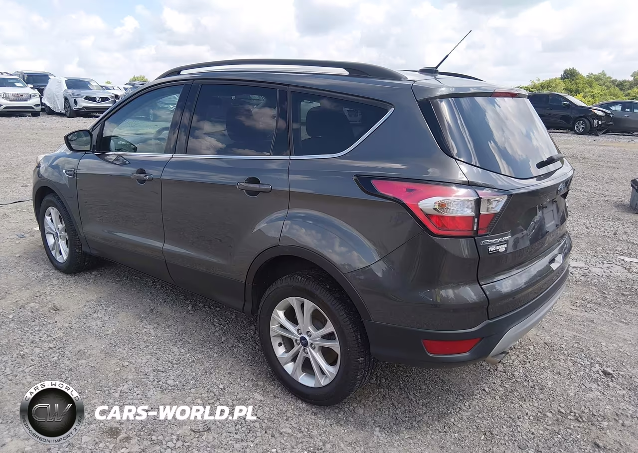 2018 Ford Escape Se VIN:1FMCU9GD2JUA60740 - 3