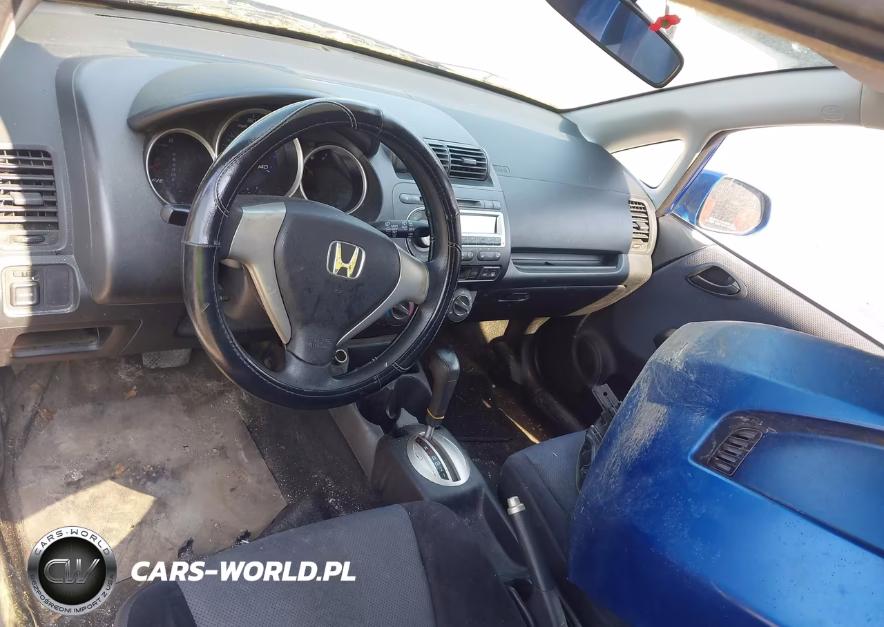 2007 Honda Fit VIN:JHMGD38497S068175 - 5