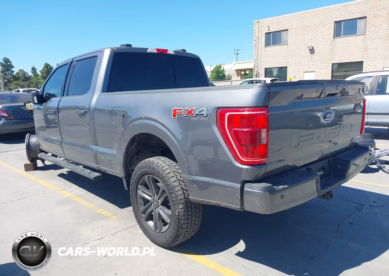2022 Ford F-150 Xlt VIN:1FTFW1E83NKE26368 - 3