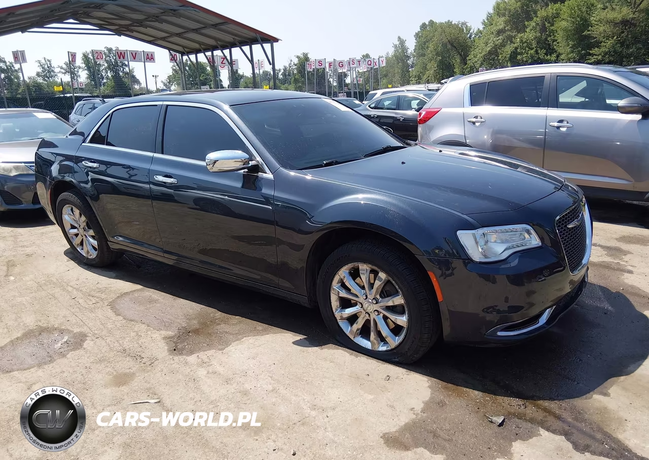 2016 Chrysler 300C Awd