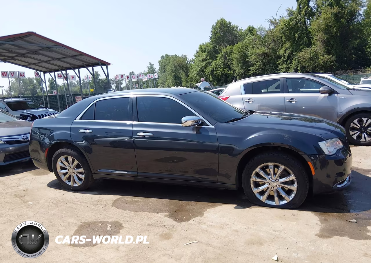 2016 Chrysler 300C Awd VIN:2C3CCAKG6GH208396 - 13