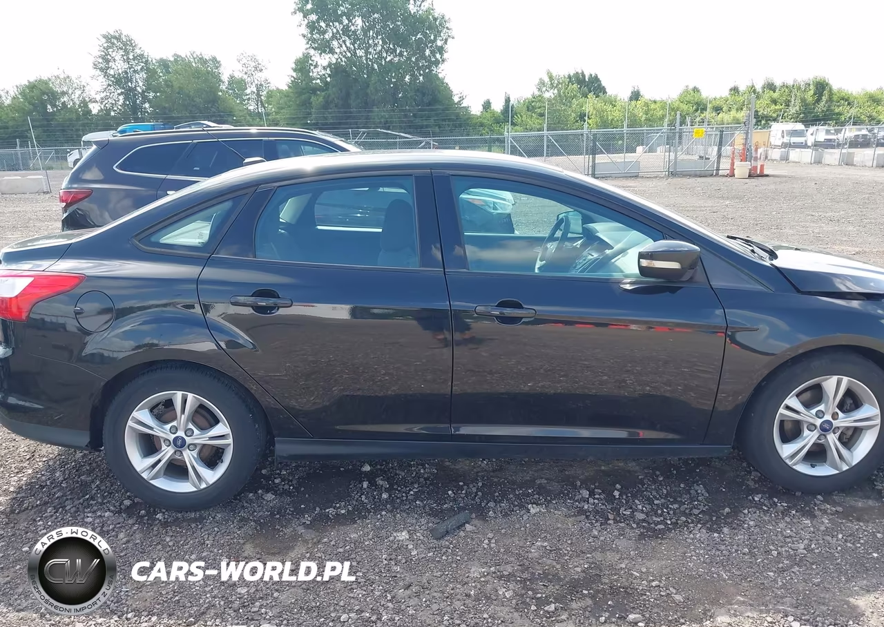 2014 Ford Focus Se VIN:1FADP3F25EL340098 - 13