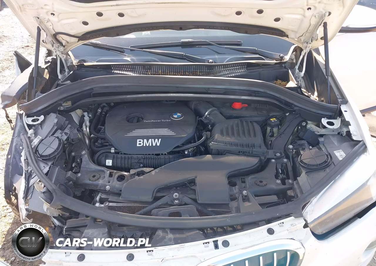 2018 BMW X1 xDrive28I VIN:WBXHT3C36J3H30017 - 10