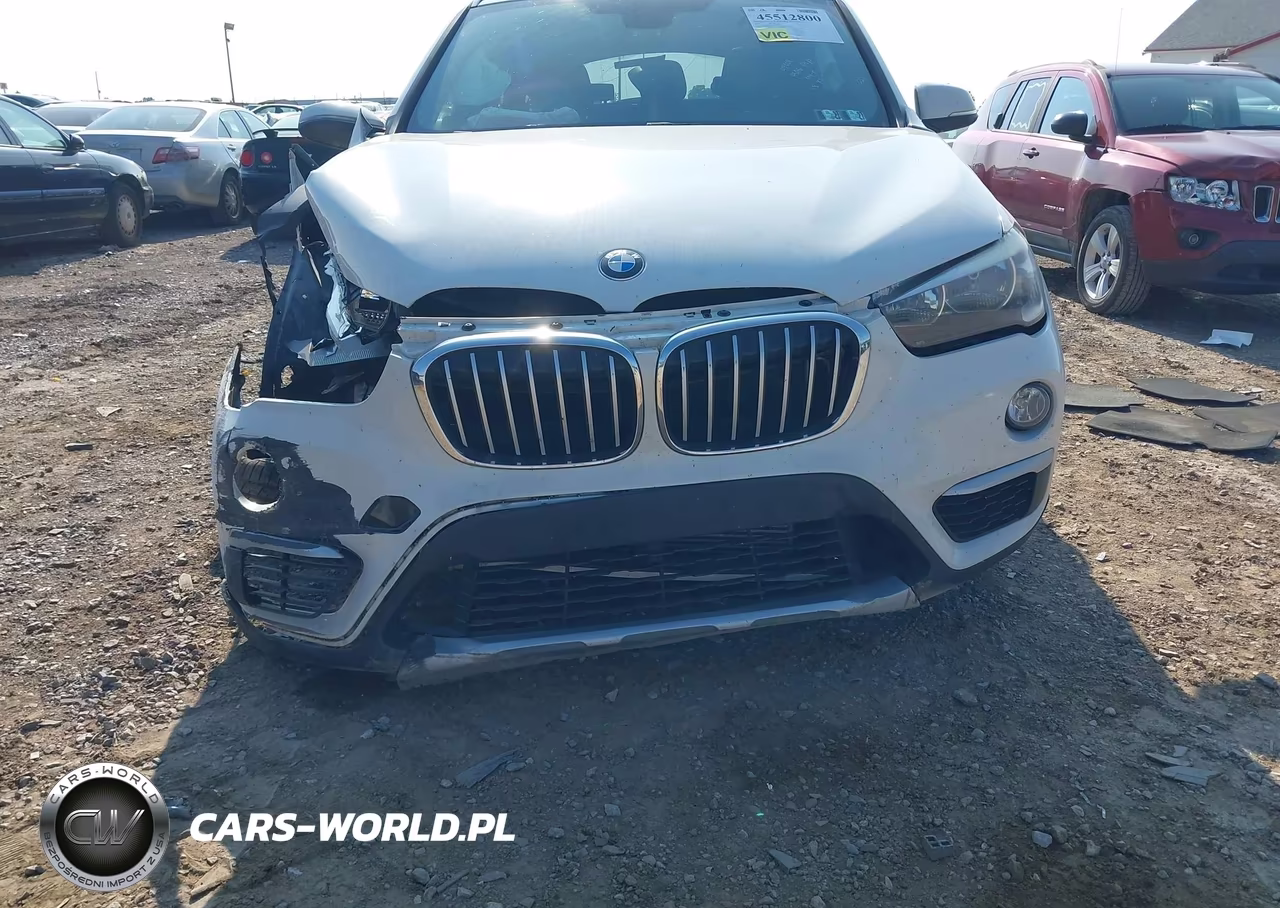 2018 BMW X1 xDrive28I VIN:WBXHT3C36J3H30017 - 12