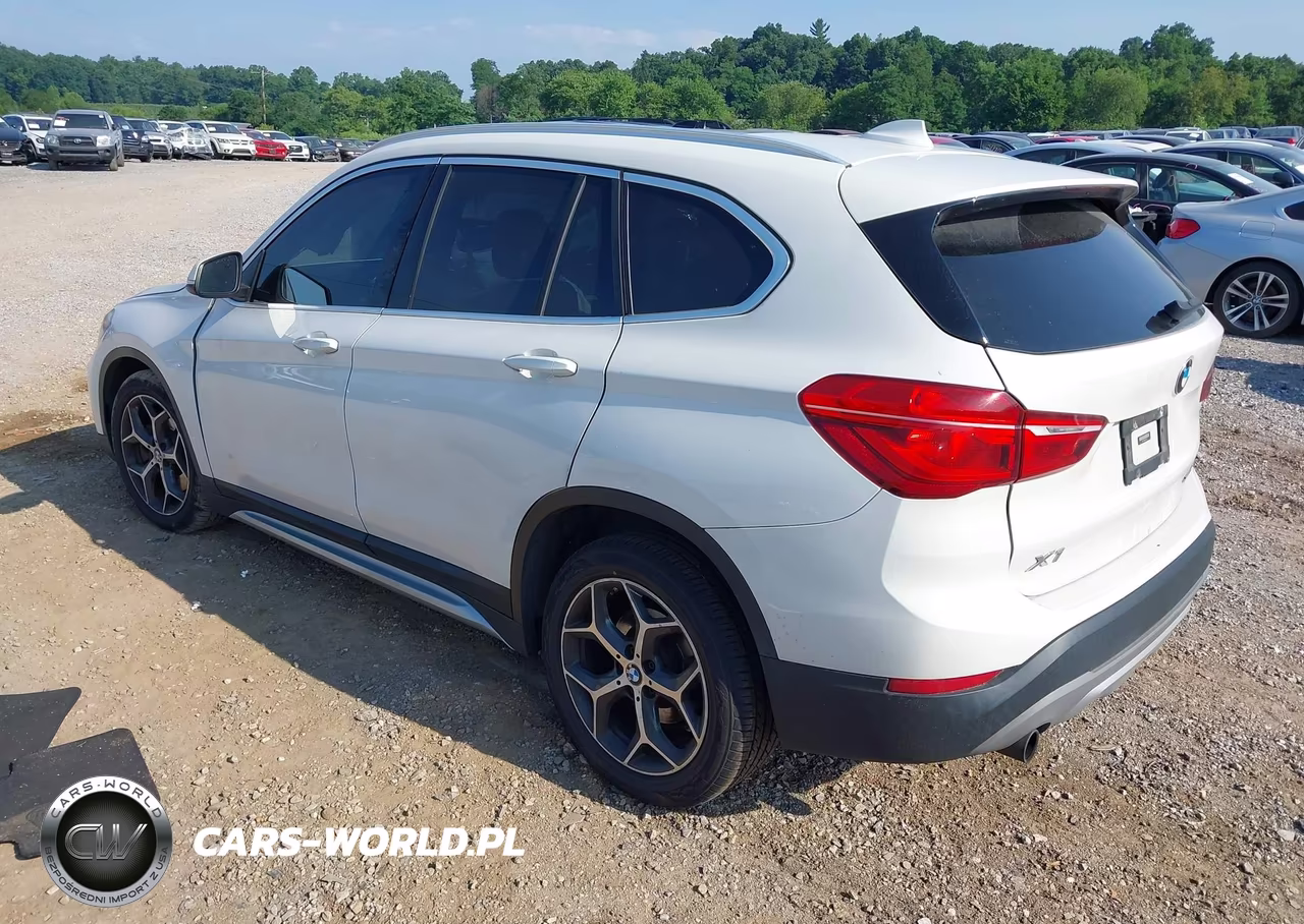 2018 BMW X1 xDrive28I VIN:WBXHT3C36J3H30017 - 3