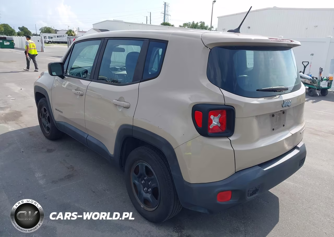 2016 Jeep Renegade Sport VIN:ZACCJAAT4GPE37626 - 3