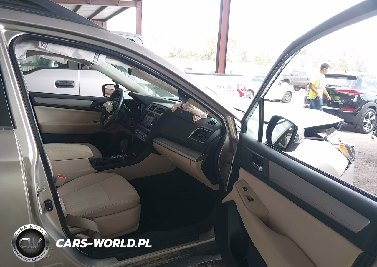 2016 Subaru Outback 2.5I Premium VIN:4S4BSBFC5G3283158 - 5