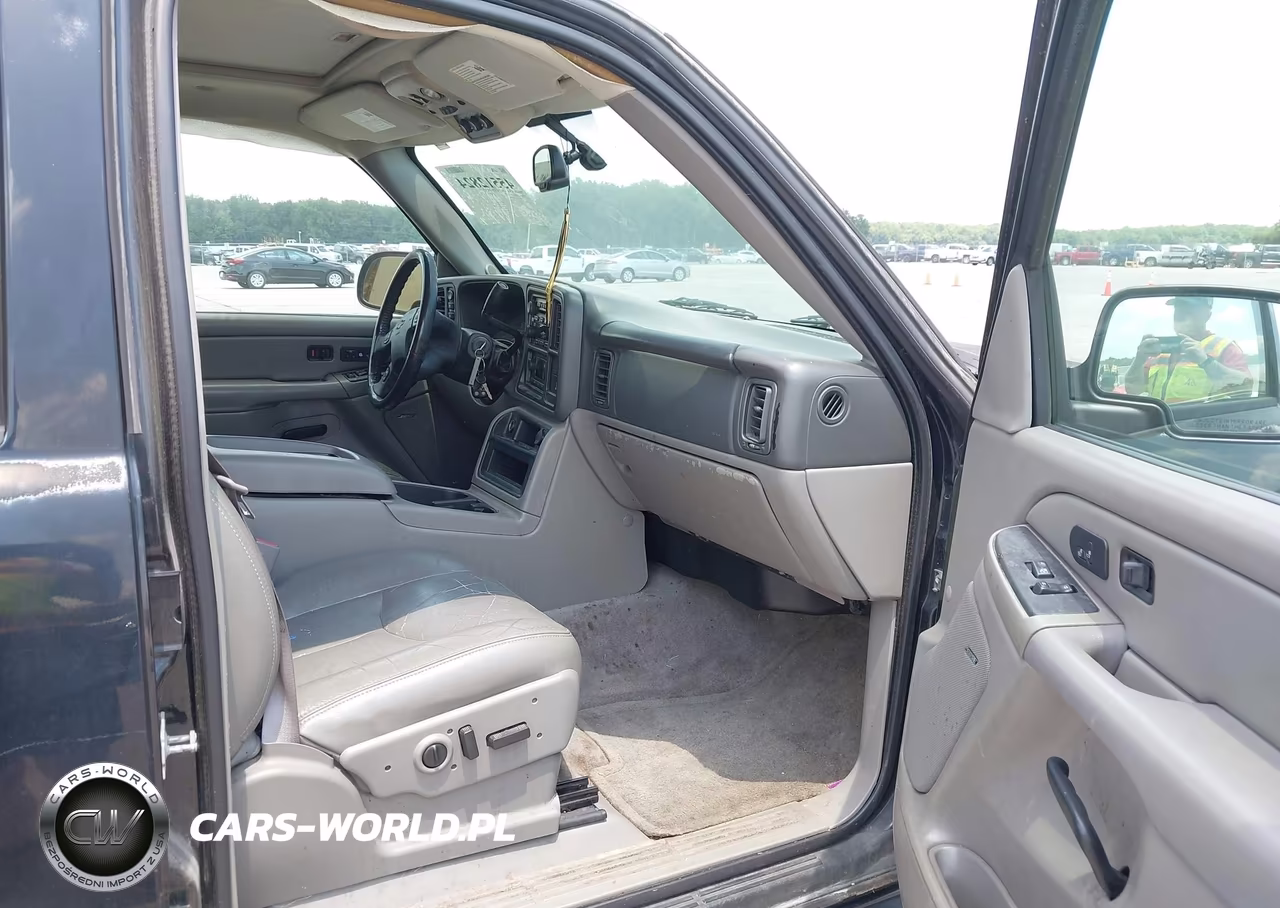 2006 Chevrolet Tahoe Lt VIN:1GNEK13Z86J107369 - 5