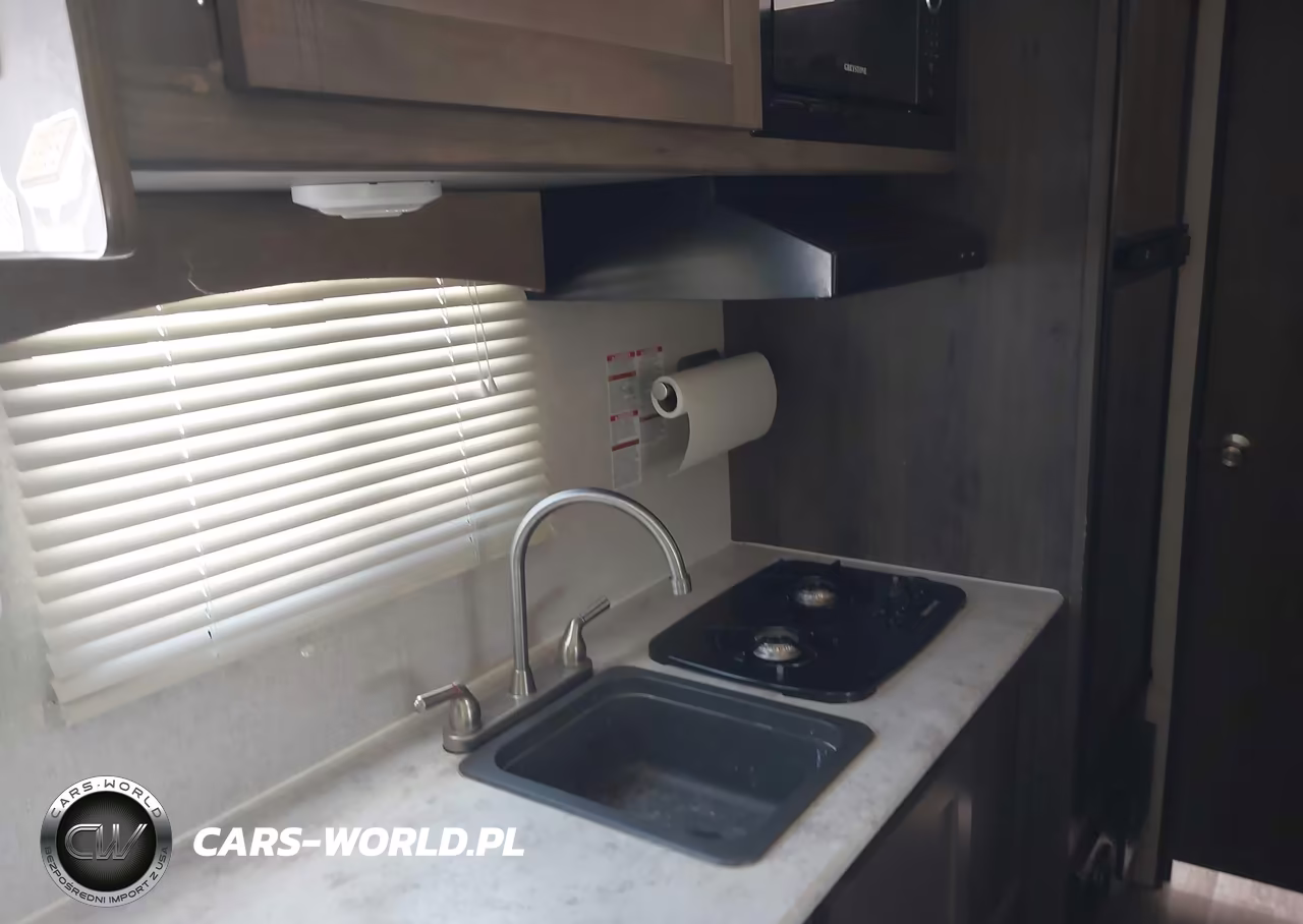 2022 Coachmen Clipper VIN:5ZT2CWFC8LJ124325 - 13