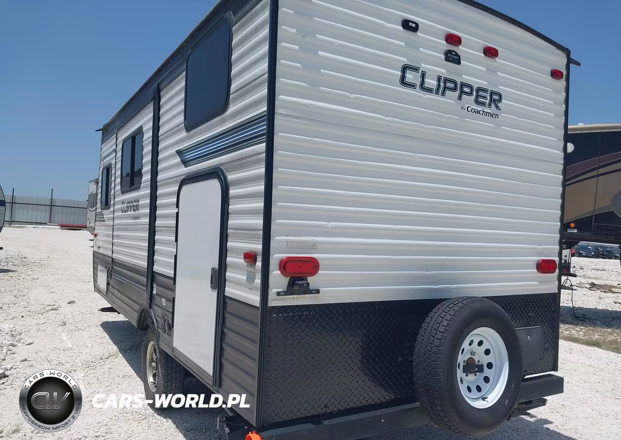 2022 Coachmen Clipper VIN:5ZT2CWFC8LJ124325 - 3