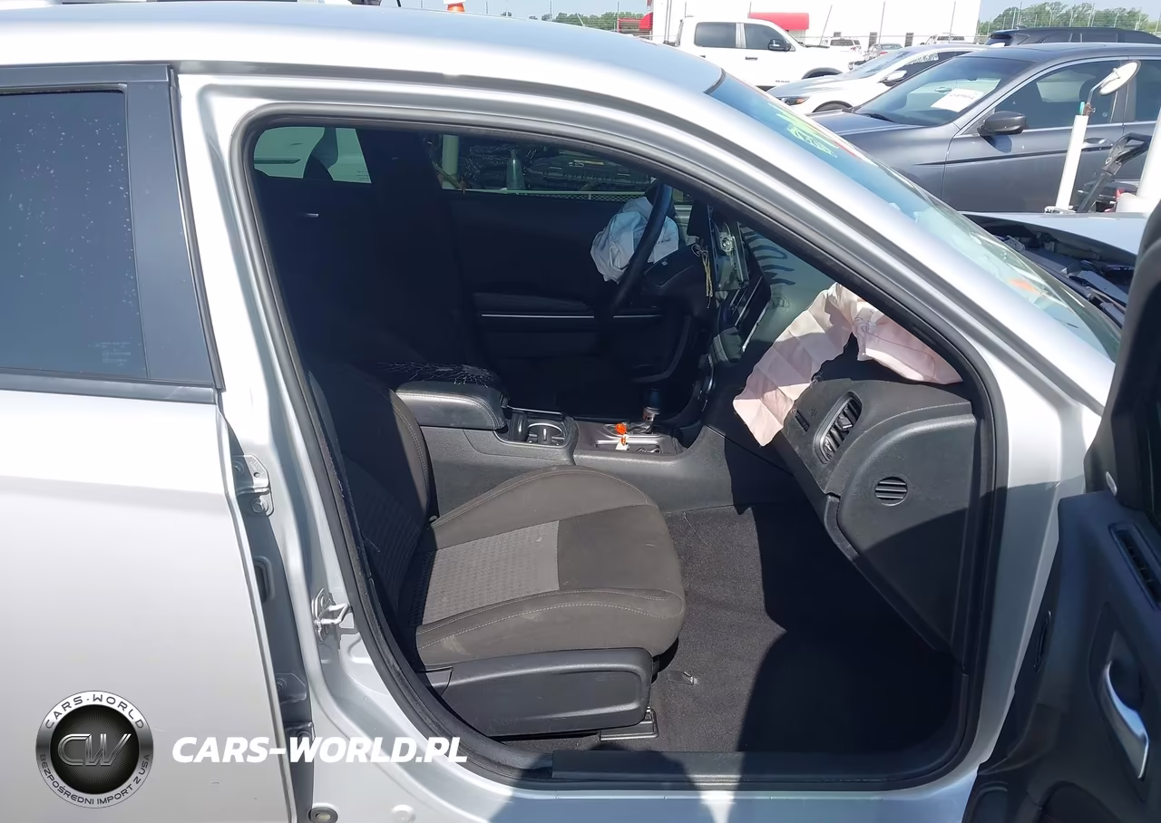 2022 Dodge Charger R-T VIN:2C3CDXCT2NH119062 - 5