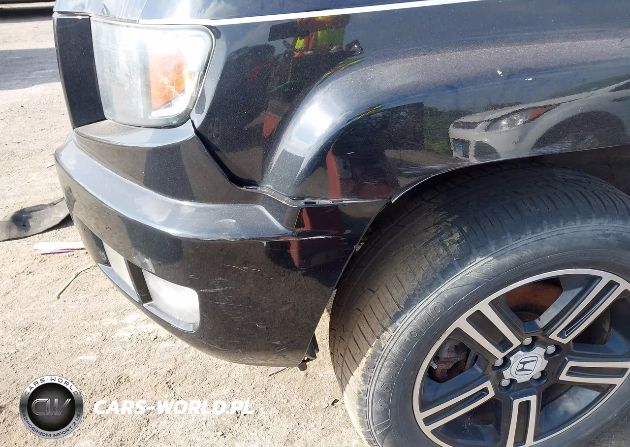 2014 Honda Ridgeline Sport VIN:5FPYK1F73EB011811 - 19