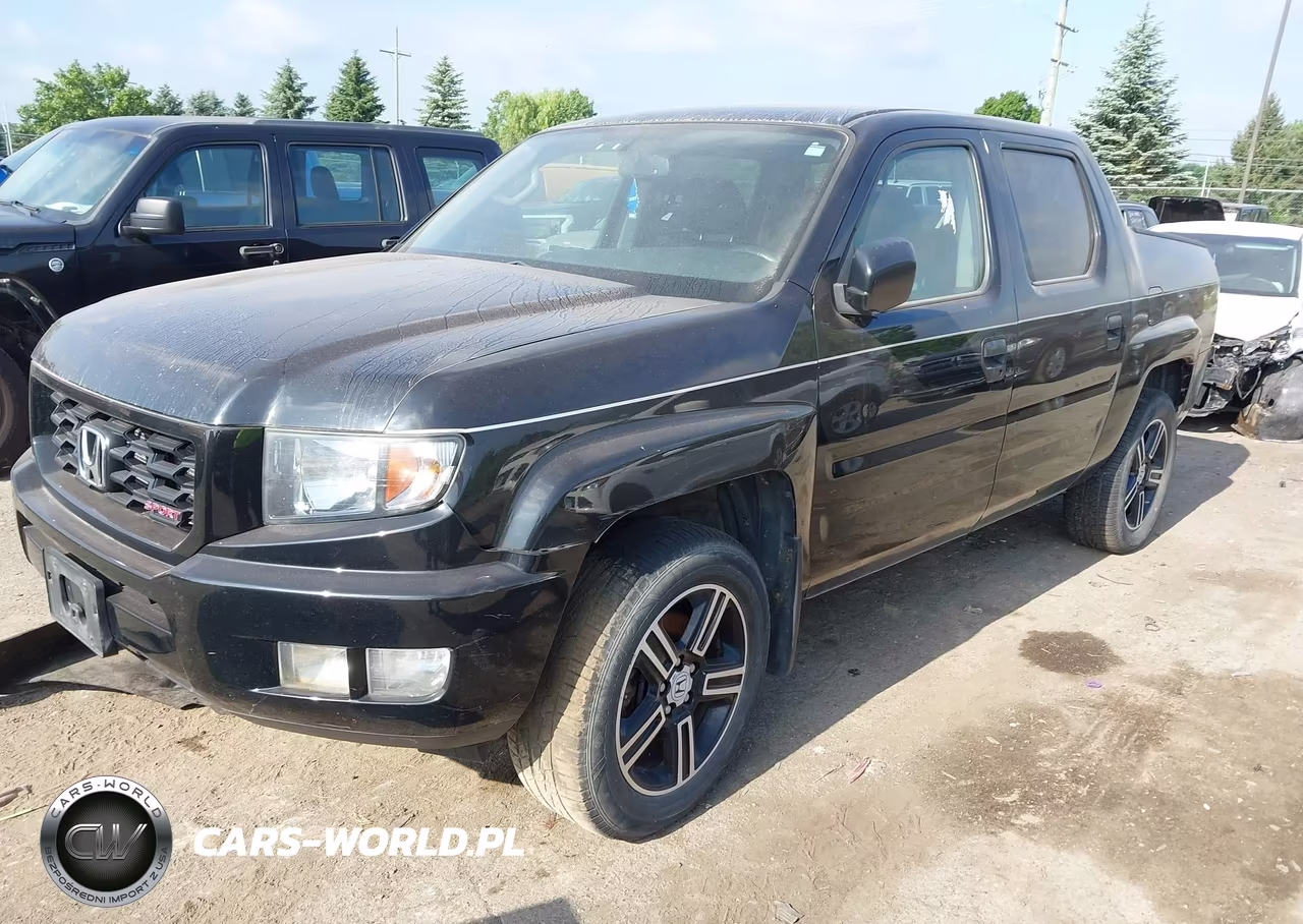 2014 Honda Ridgeline Sport VIN:5FPYK1F73EB011811 - 2