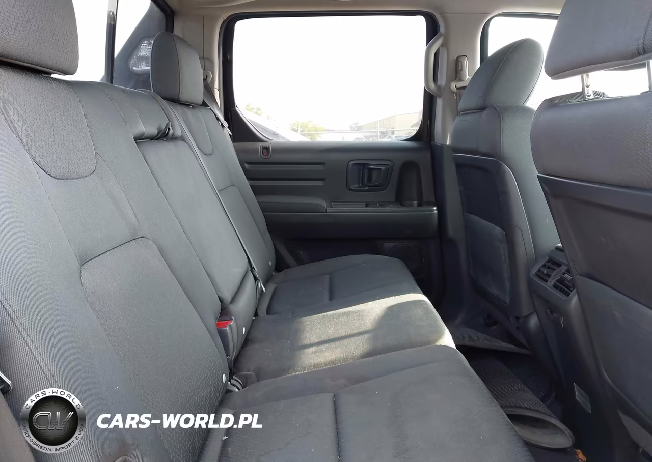 2014 Honda Ridgeline Sport VIN:5FPYK1F73EB011811 - 8