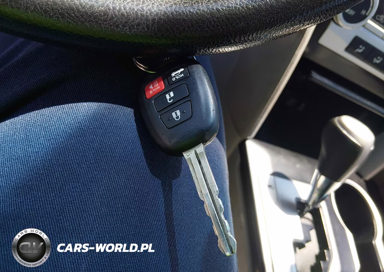 2012 Toyota Camry Le VIN:4T4BF1FK3CR268108 - 11