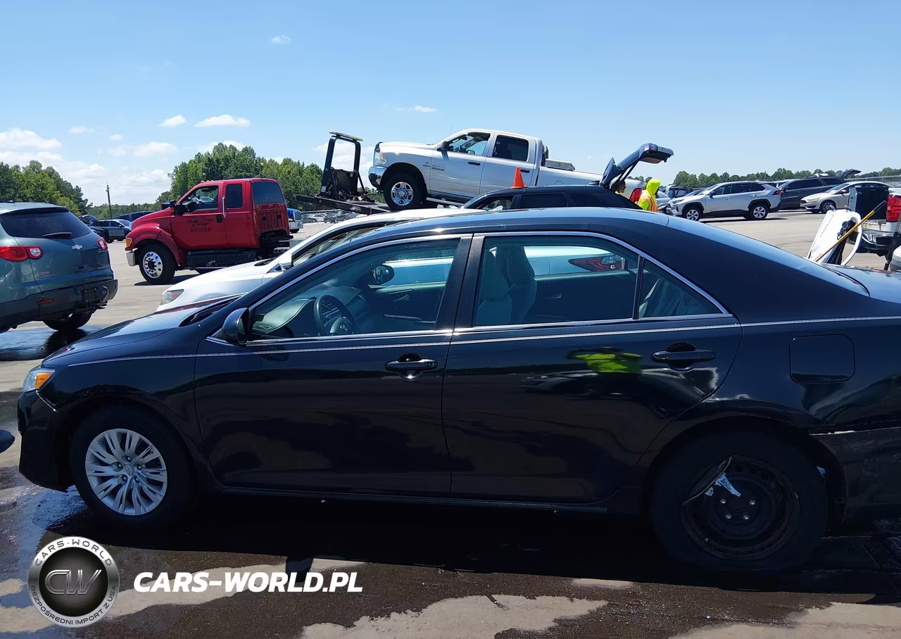 2012 Toyota Camry Le VIN:4T4BF1FK3CR268108 - 14