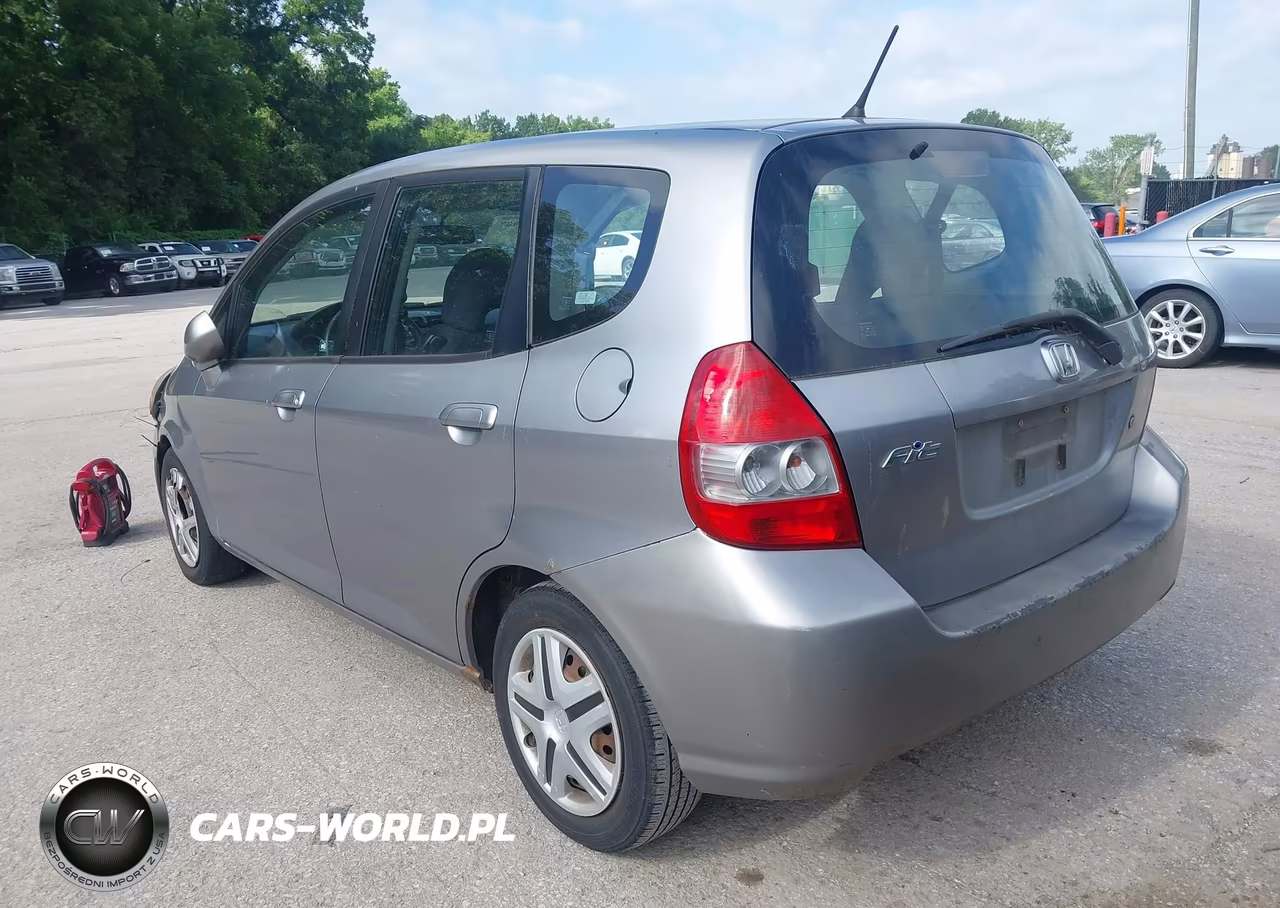 2007 Honda Fit VIN:JHMGD38417S014482 - 3