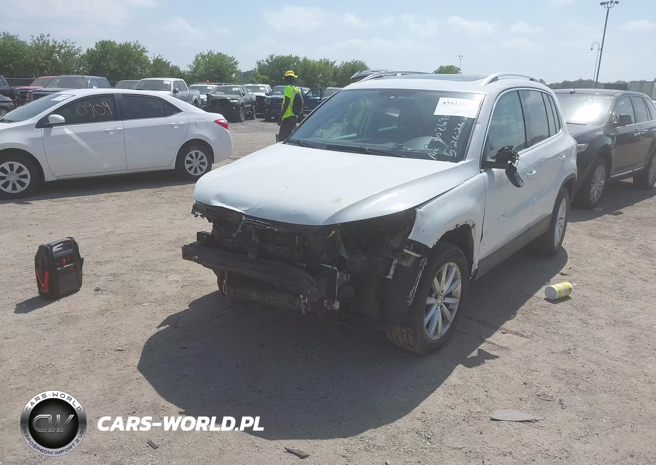 2017 Volkswagen Tiguan 2.0T Wolfsburg Edition VIN:WVGSV7AX2HW502690 - 2