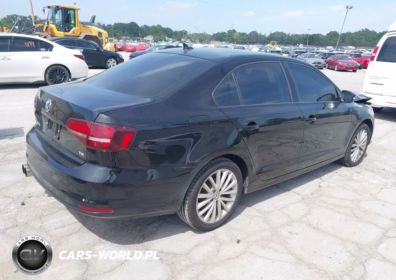 2016 Volkswagen Jetta 1.8T Sel VIN:3VWL17AJ5GM260232 - 4