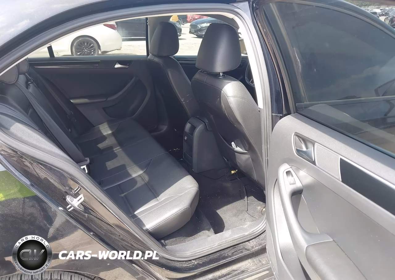 2016 Volkswagen Jetta 1.8T Sel VIN:3VWL17AJ5GM260232 - 8