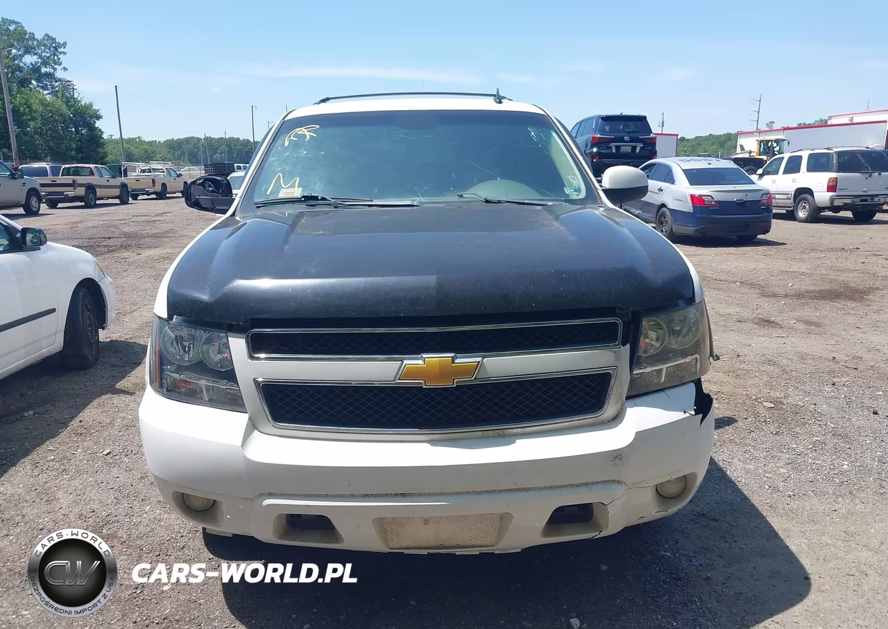 2014 Chevrolet Tahoe Lt VIN:1GNSCBE08ER204060 - 12