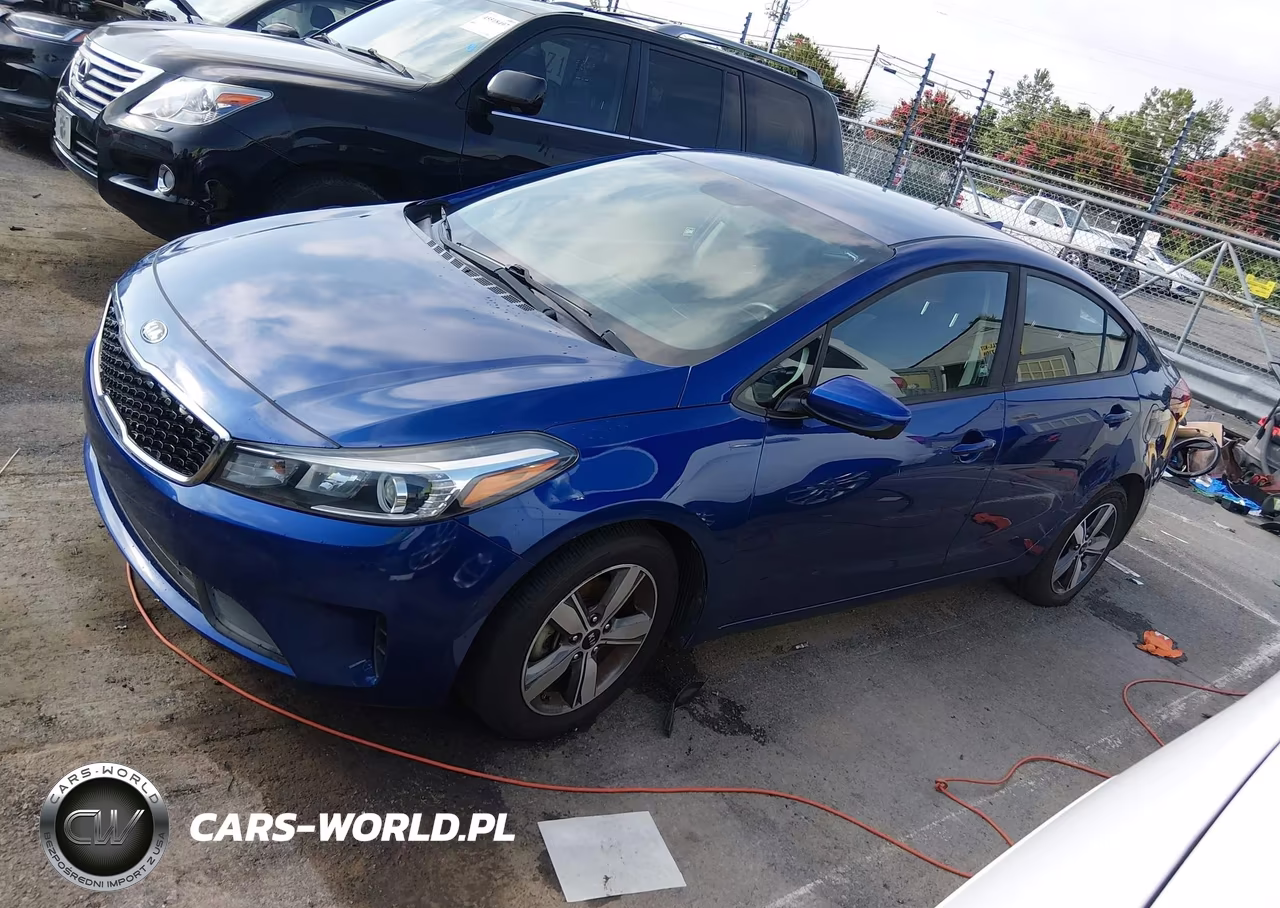 2018 Kia Forte S VIN:3KPFL4A73JE261622 - 14