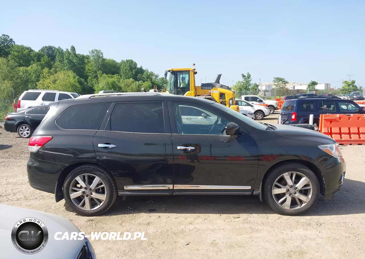 2016 Nissan Pathfinder Platinum VIN:5N1AR2MM9GC629098 - 13