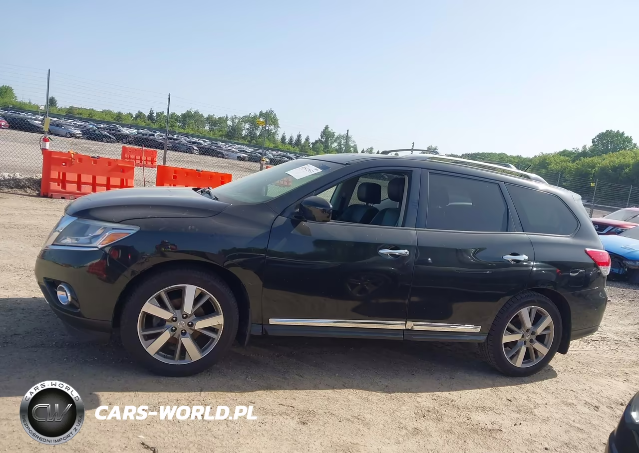 2016 Nissan Pathfinder Platinum VIN:5N1AR2MM9GC629098 - 14