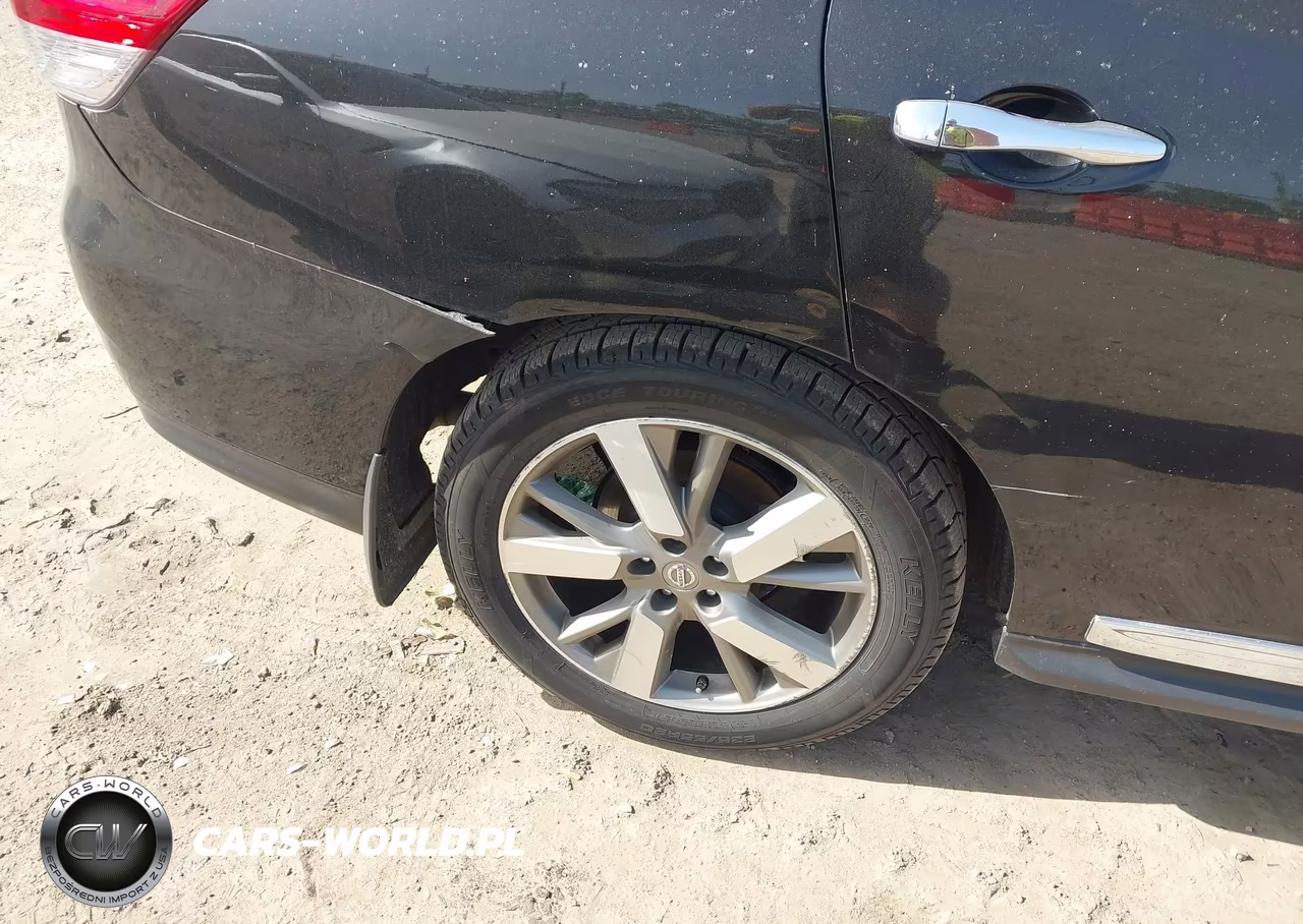 2016 Nissan Pathfinder Platinum VIN:5N1AR2MM9GC629098 - 17