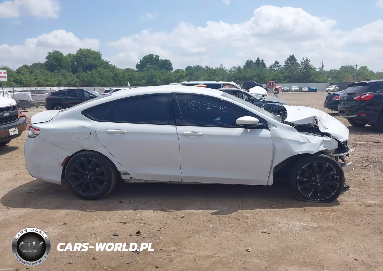 2015 Chrysler 200 S VIN:1C3CCCBB5FN751342 - 14