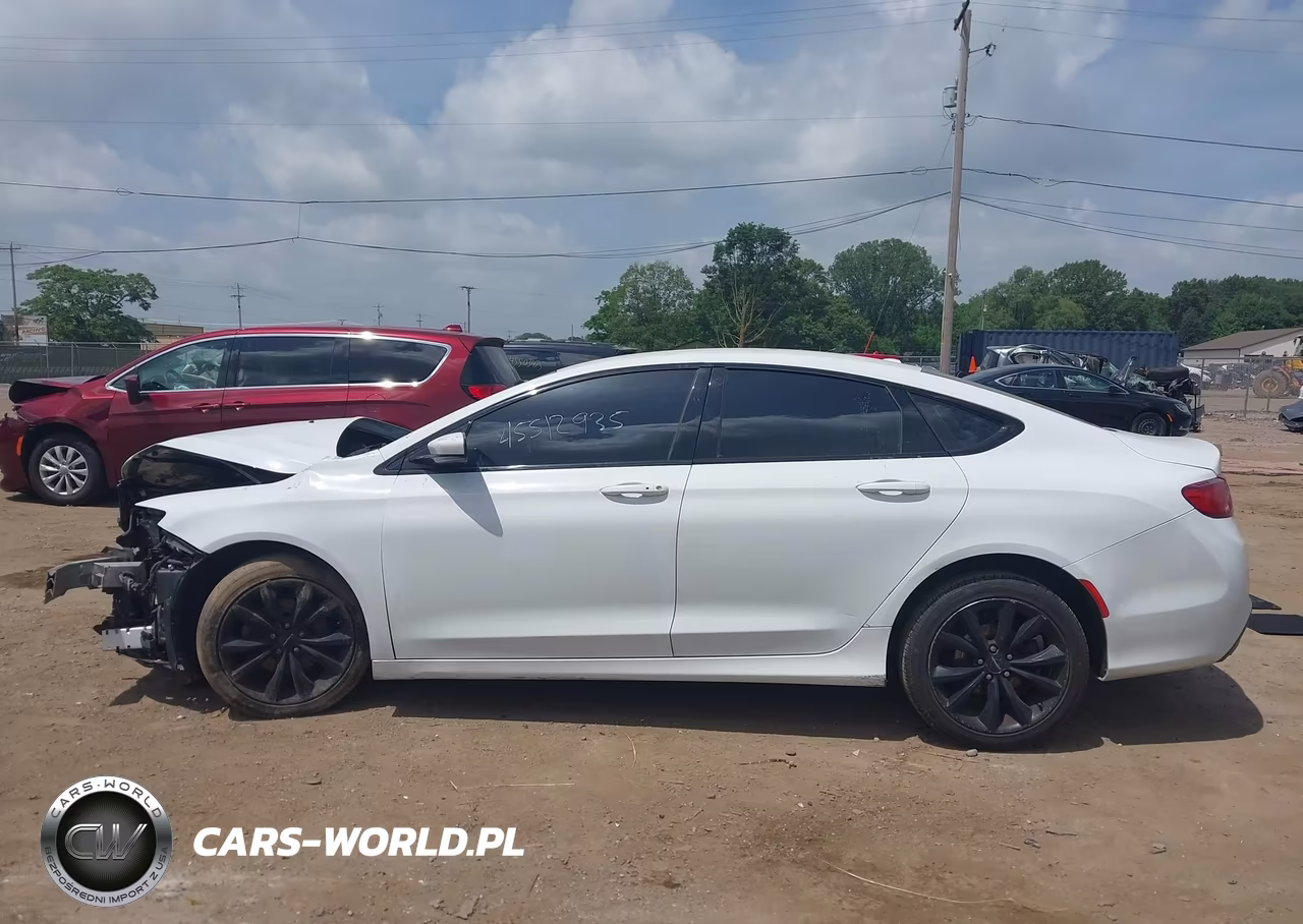 2015 Chrysler 200 S VIN:1C3CCCBB5FN751342 - 15