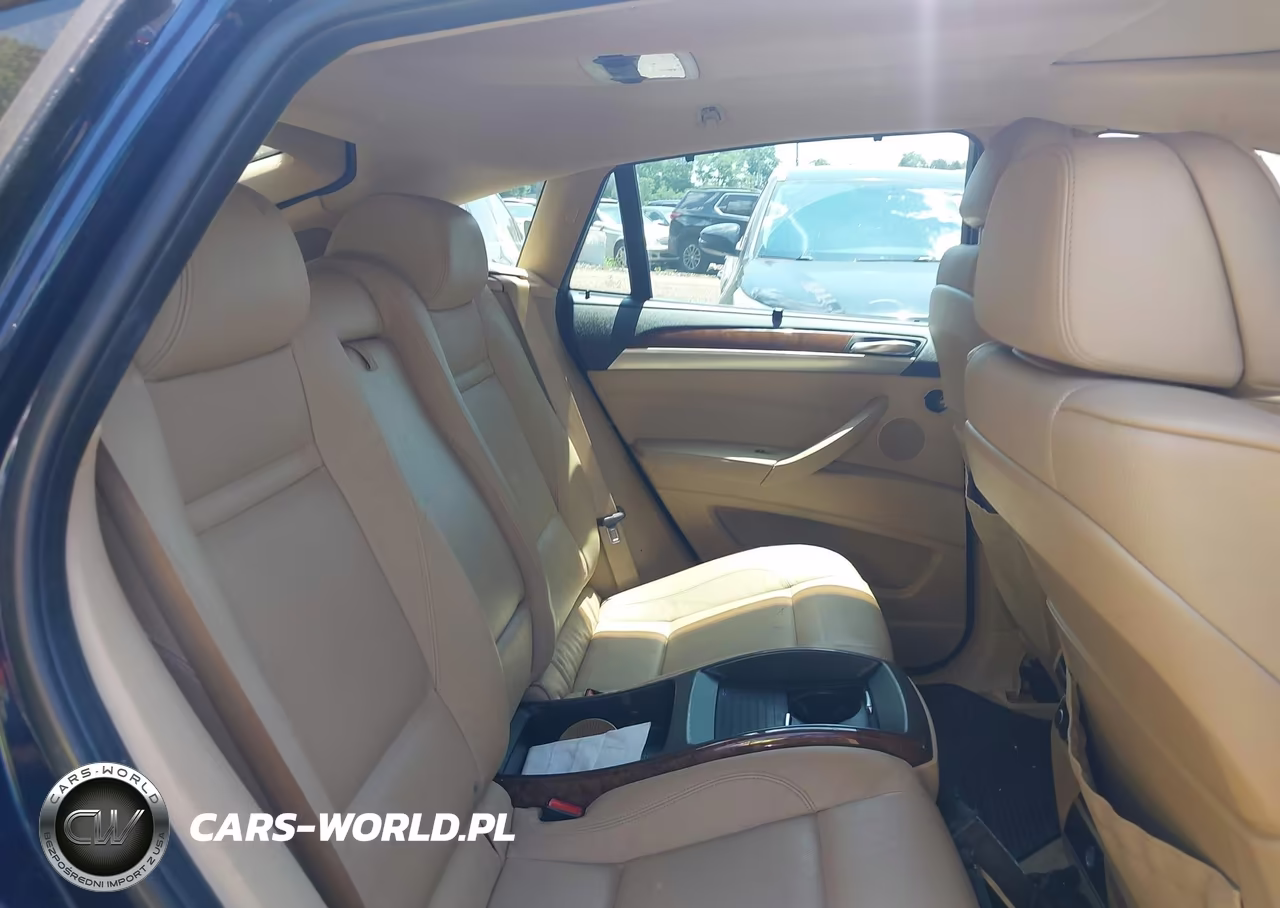 2011 BMW X6 xDrive35I VIN:5UXFG2C54BLX06414 - 8