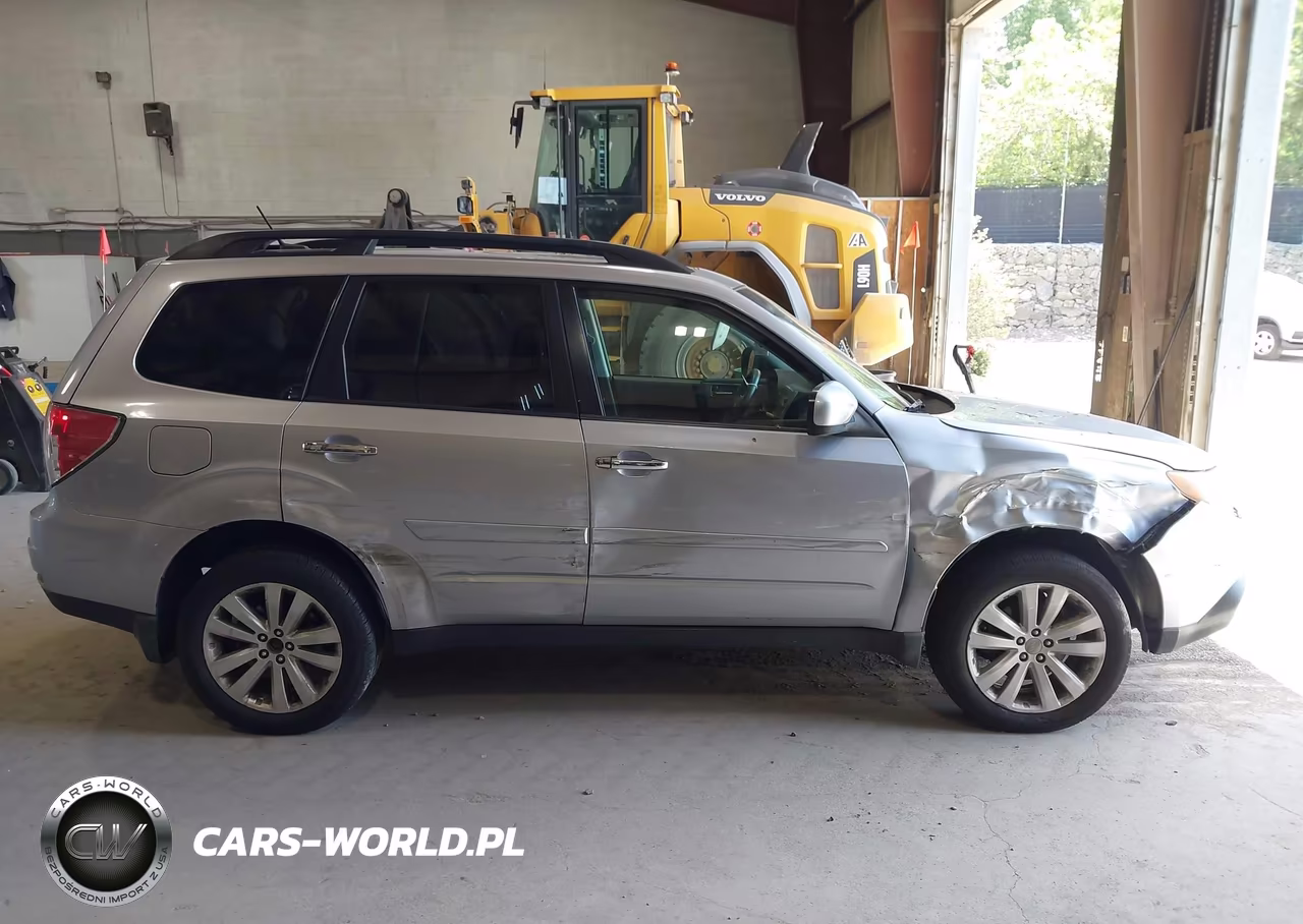 2012 Subaru Forester 2.5X Premium VIN:JF2SHADC9CH442973 - 6