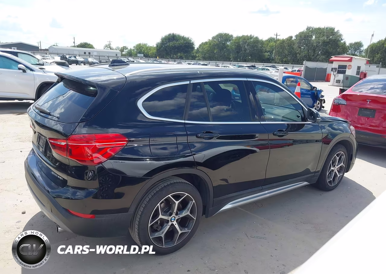 2018 BMW X1 Sdrive28I VIN:WBXHU7C36J5L09436 - 13