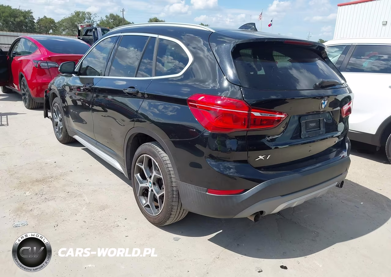 2018 BMW X1 Sdrive28I VIN:WBXHU7C36J5L09436 - 3