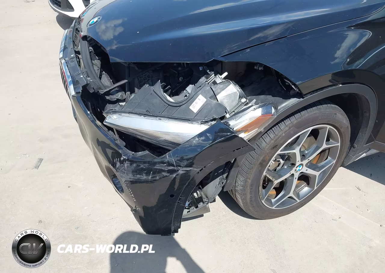 2018 BMW X1 Sdrive28I VIN:WBXHU7C36J5L09436 - 6