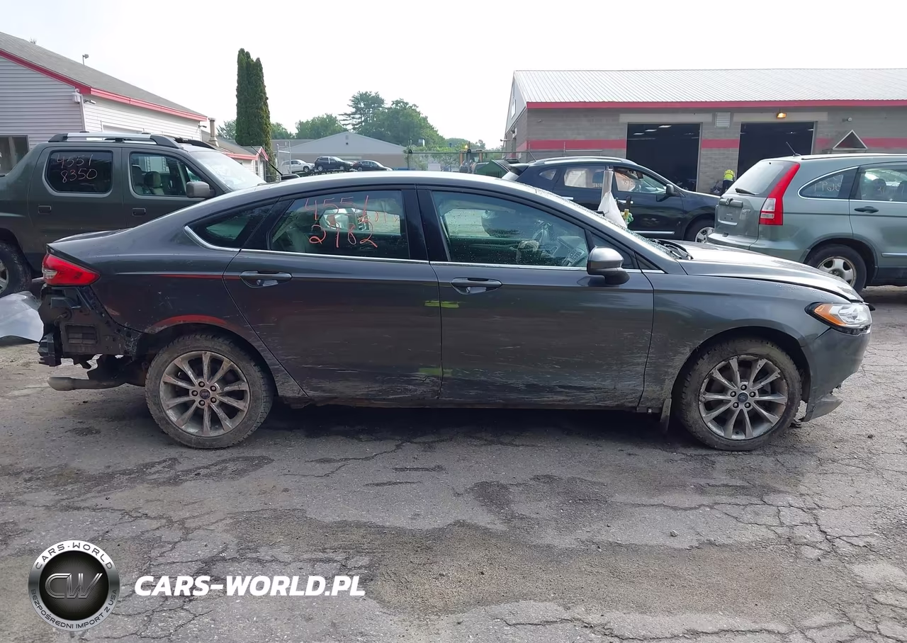2017 Ford Fusion Se VIN:3FA6P0H70HR136122 - 13