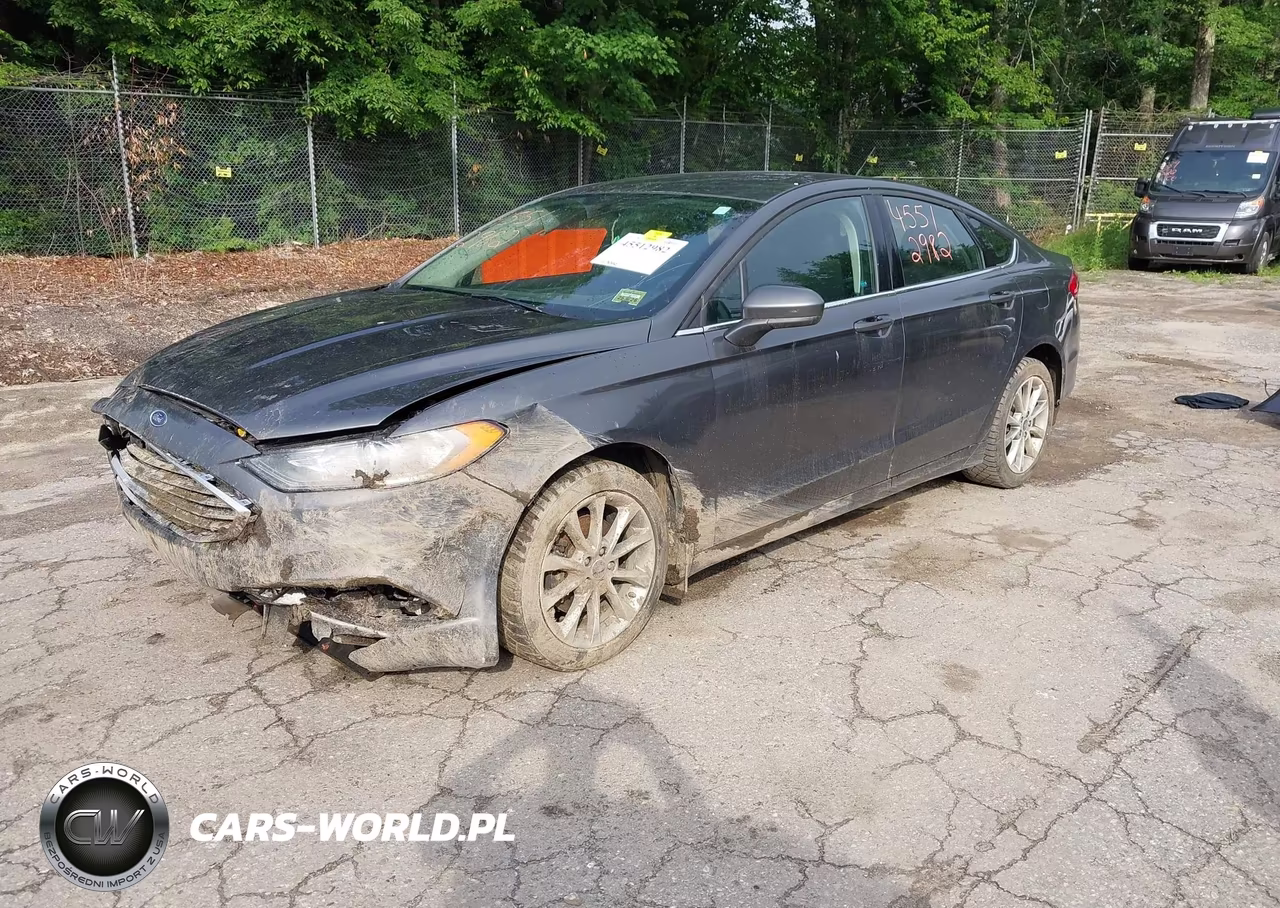2017 Ford Fusion Se VIN:3FA6P0H70HR136122 - 2