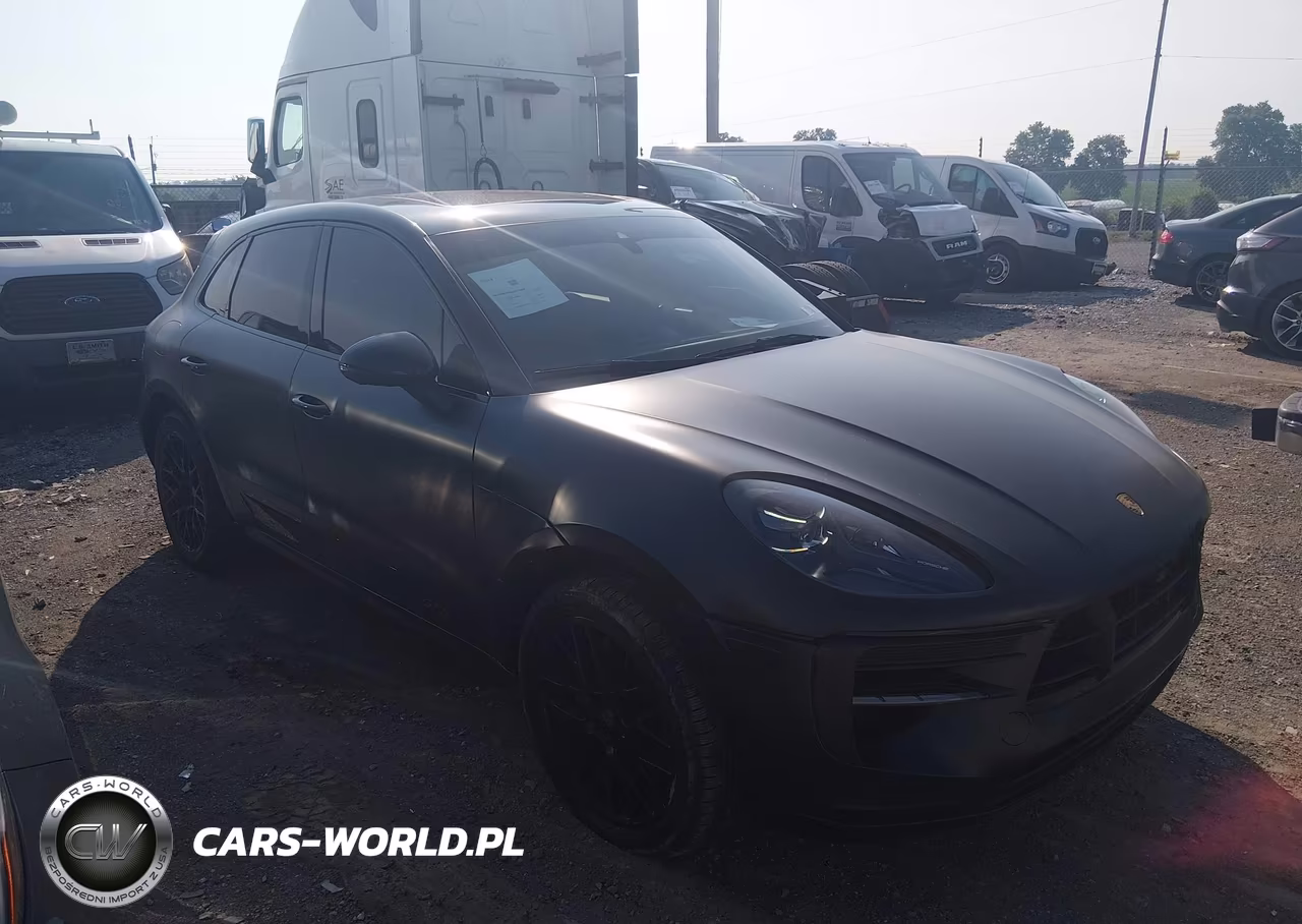 2021 Porsche Macan Gts