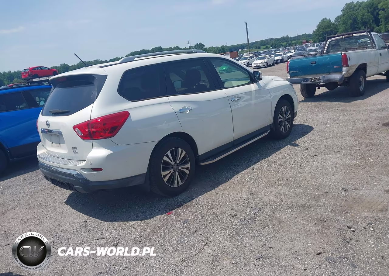 2017 Nissan Pathfinder Sl VIN:5N1DR2MM5HC683206 - 4