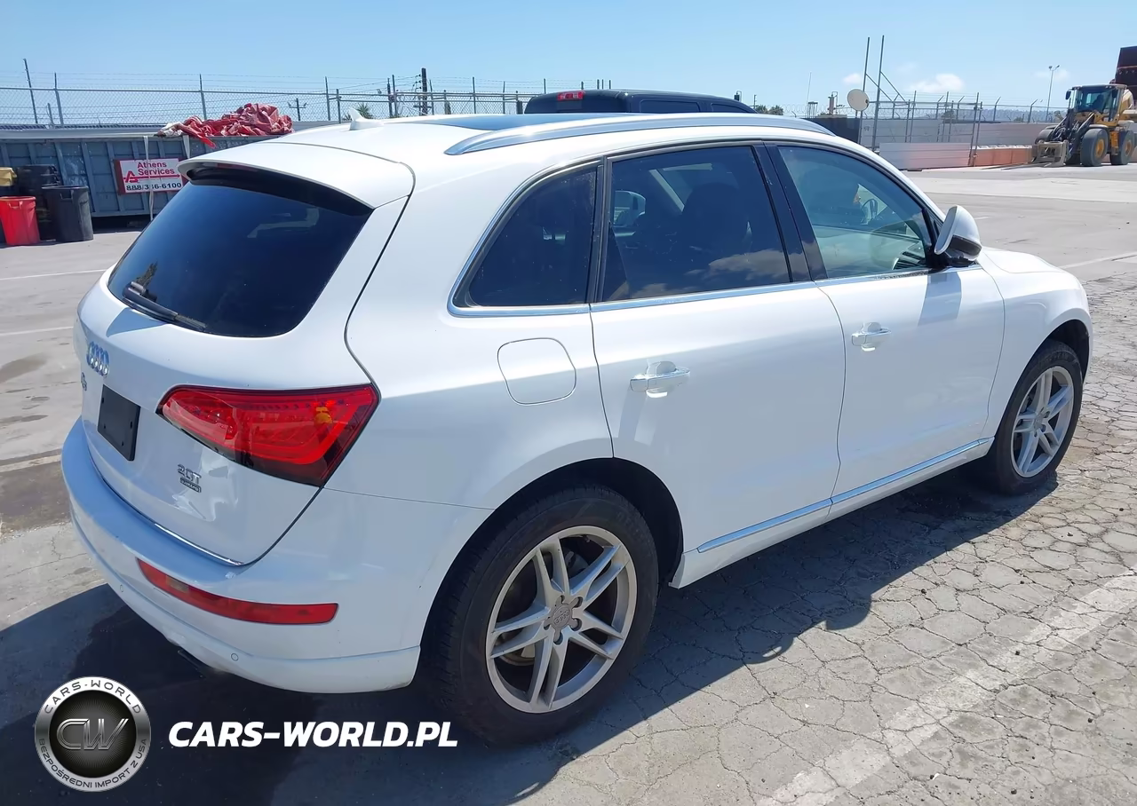 2016 Audi Q5 2.0T Premium VIN:WA1L2AFP0GA151839 - 4