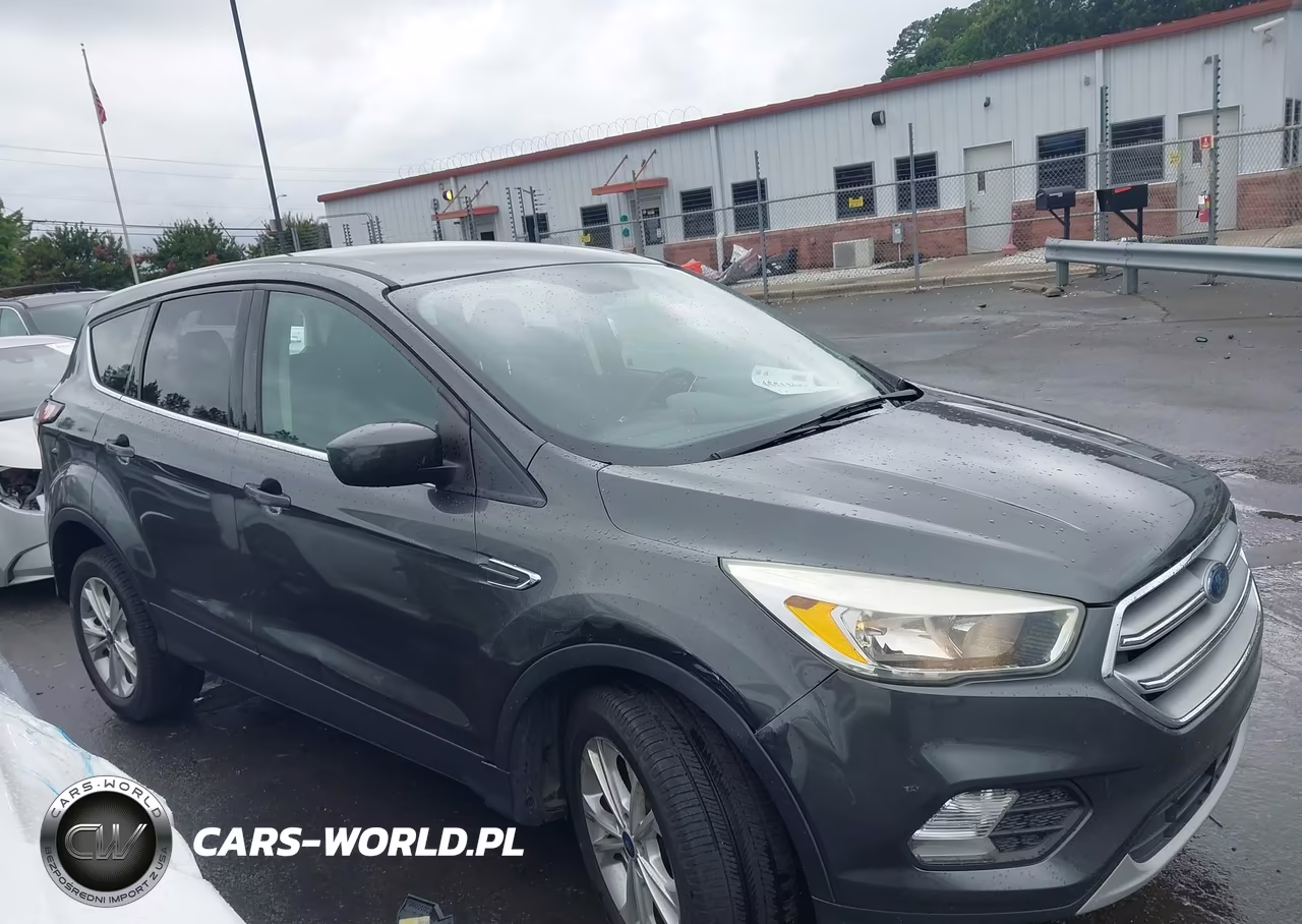 2017 Ford Escape Se VIN:1FMCU0GD8HUC06645 - 13