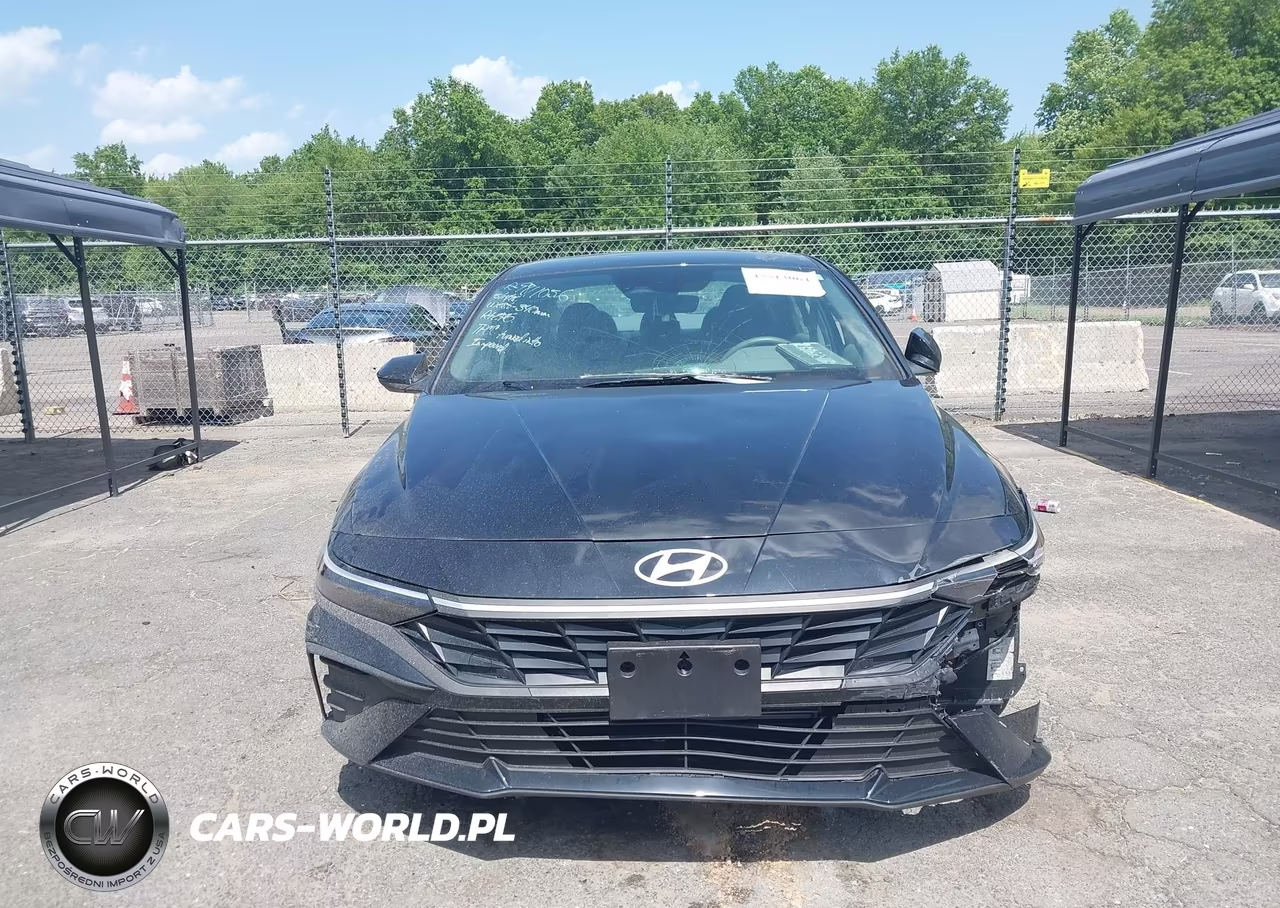 2025 Hyundai Elantra Sel Sport VIN:KMHLM4DG0SU011507 - 12