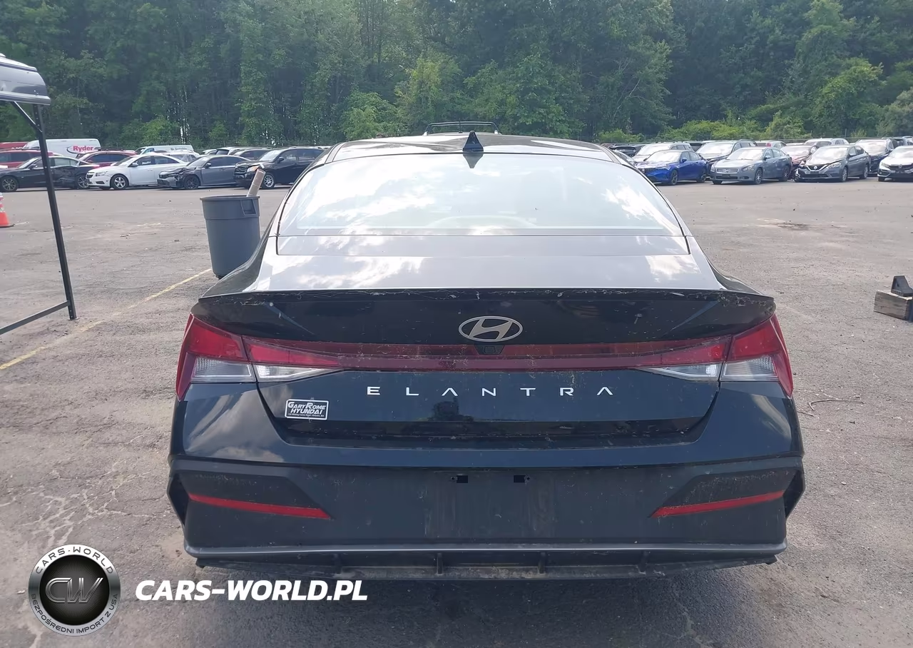 2025 Hyundai Elantra Sel Sport VIN:KMHLM4DG0SU011507 - 16