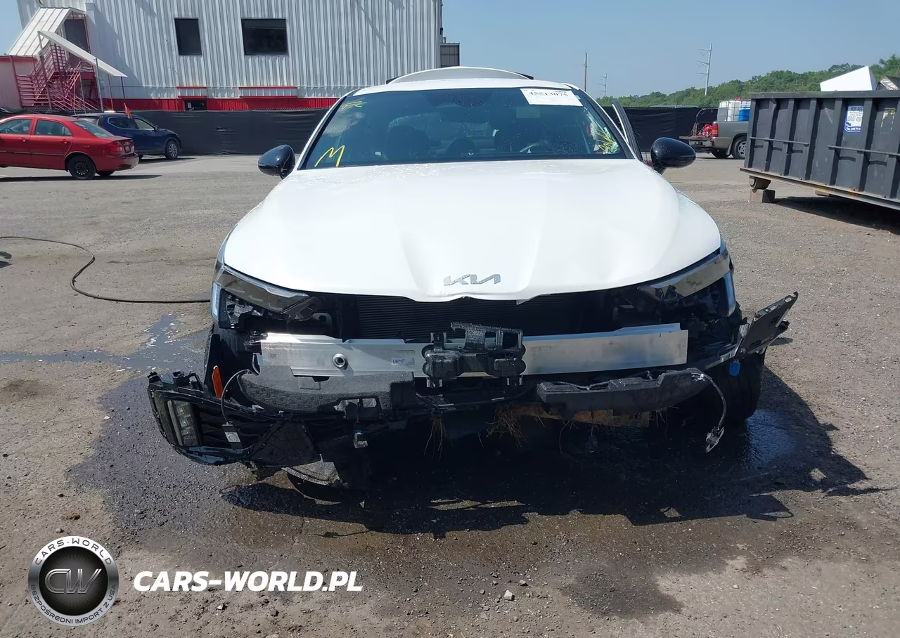 2025 Kia K5 Gt-Line VIN:KNAG64J73S5329892 - 13