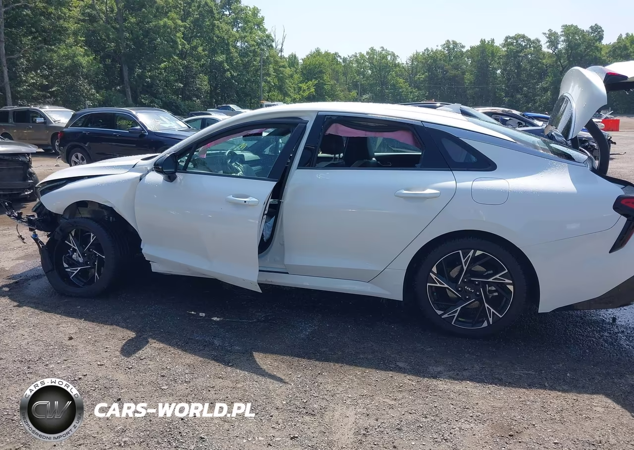 2025 Kia K5 Gt-Line VIN:KNAG64J73S5329892 - 15