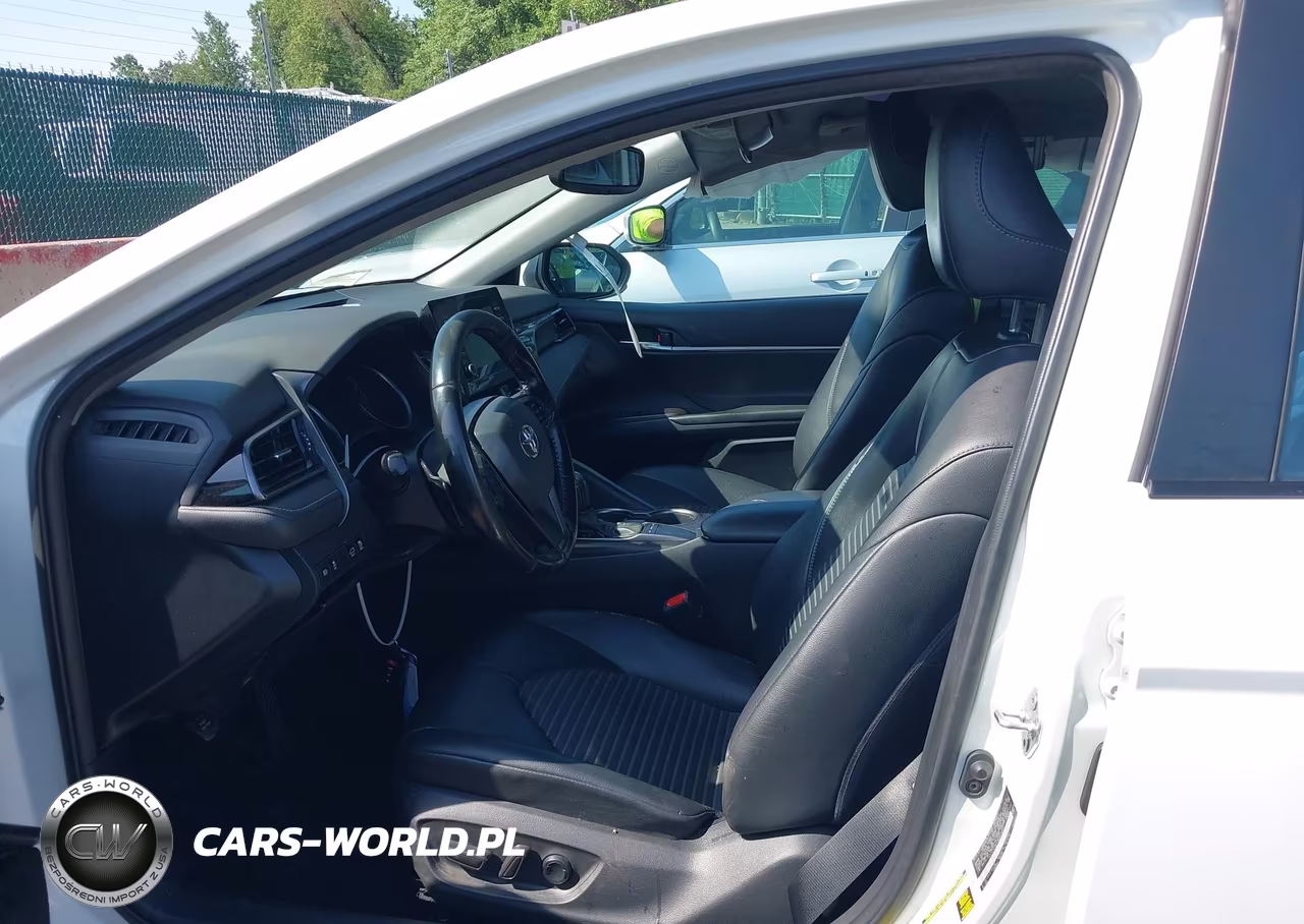 2022 Toyota Camry Se Nightshade Edition VIN:4T1T11AK4NU049892 - 5