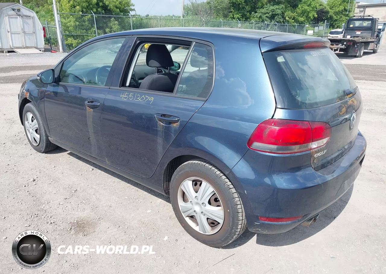 2013 Volkswagen Golf 2.5L 4-Door VIN:WVWDB7AJ3DW140591 - 3