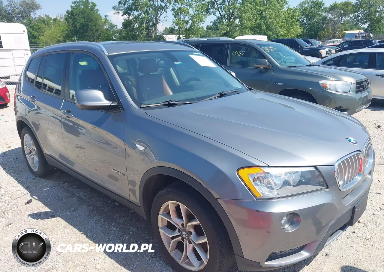 2013 BMW X3 xDrive28I – zdjęcie 1 z 11
